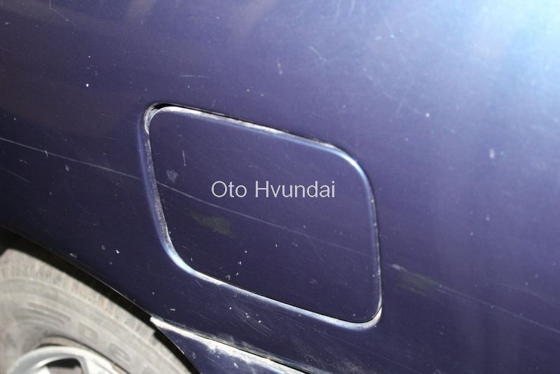 Hyundai Accent Depo Kapağı Çıkma