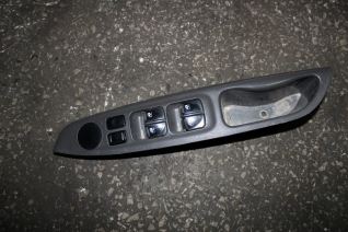 Hyundai Accent Era Dörtlü Cam Düğmesi Çıkma Orjinal