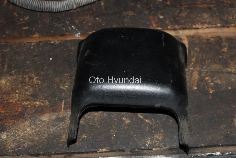 Hyundai Accent Yumurta Direksiyon Üst Plastiği Orjinal Çıkma
