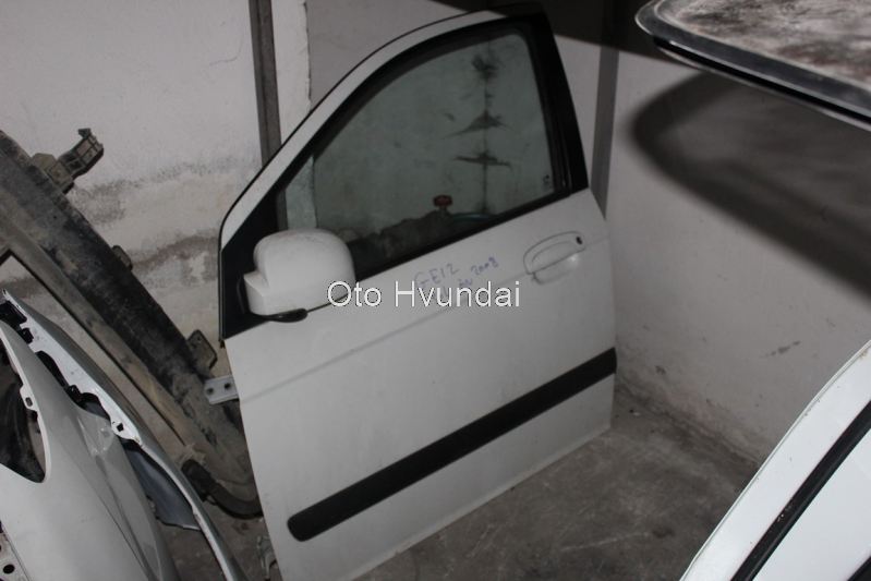 Hyundai Getz Sol Ön Kapı Beyaz Çıkma