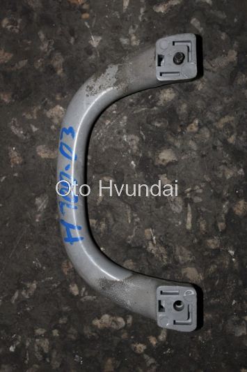 Hyundai H100 Arka Sağ Kol Tutacağı Çıkma